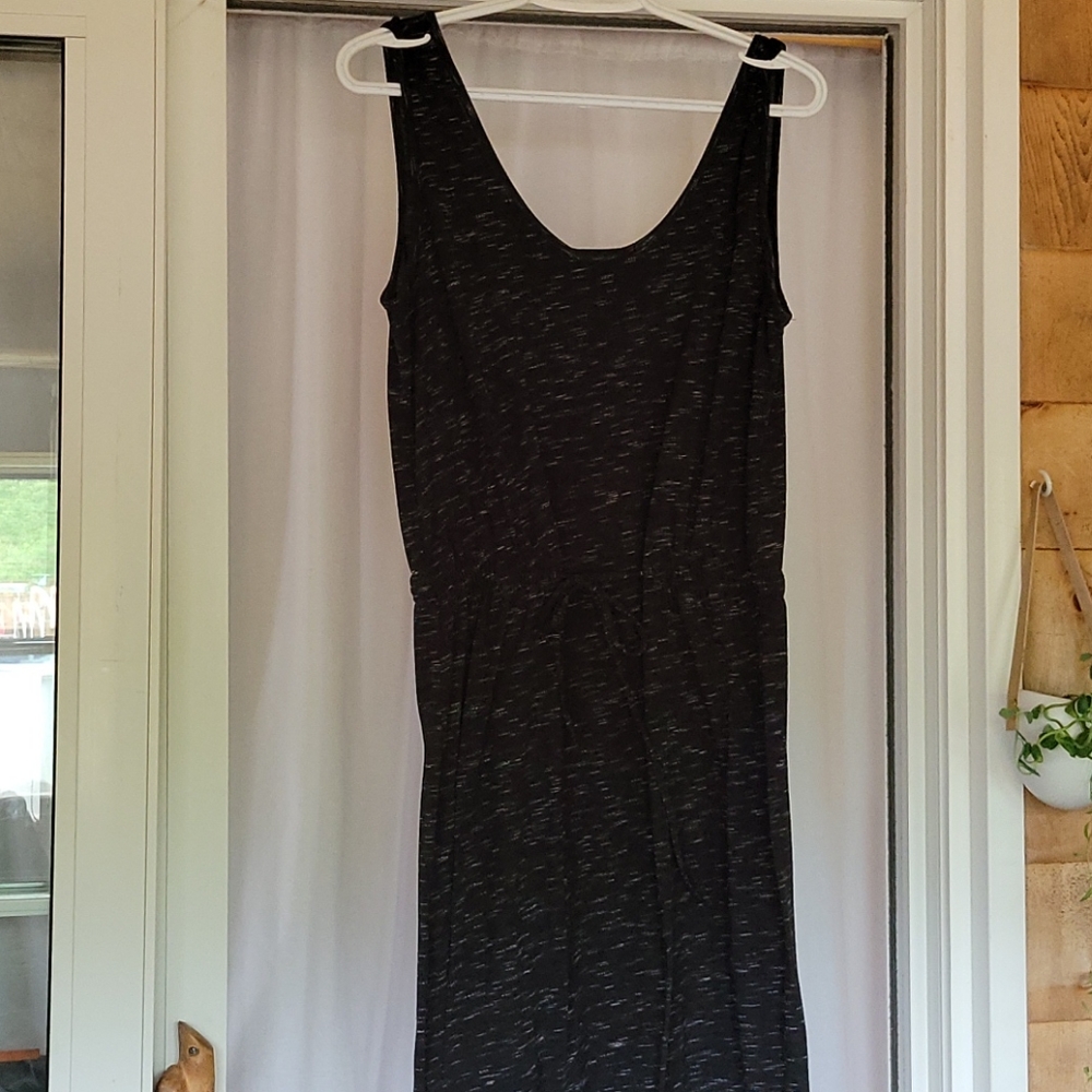 easy charcoal sleeveless maxi dress with tie